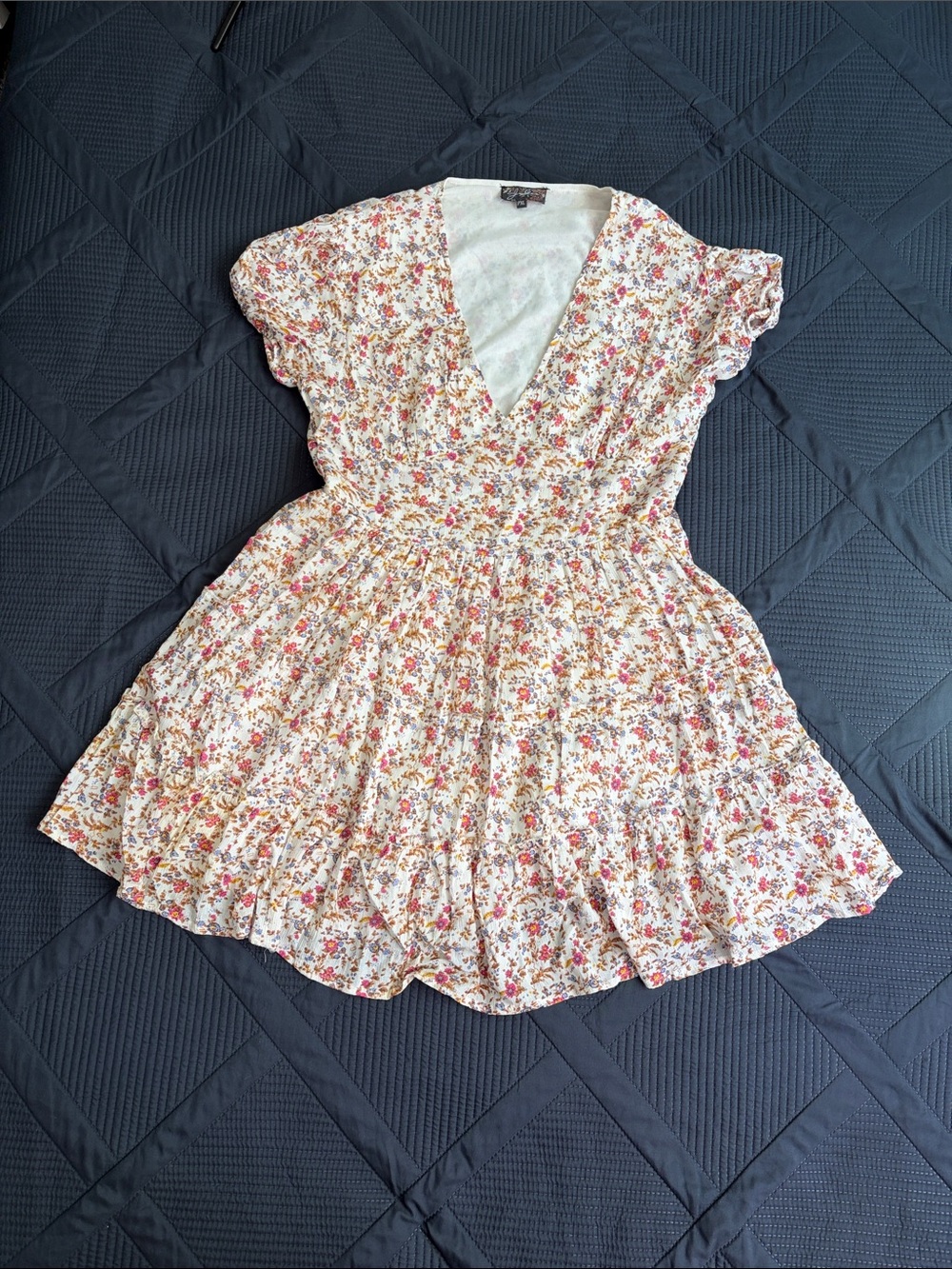 J. Jill Black and Cream Floral Top - PXL